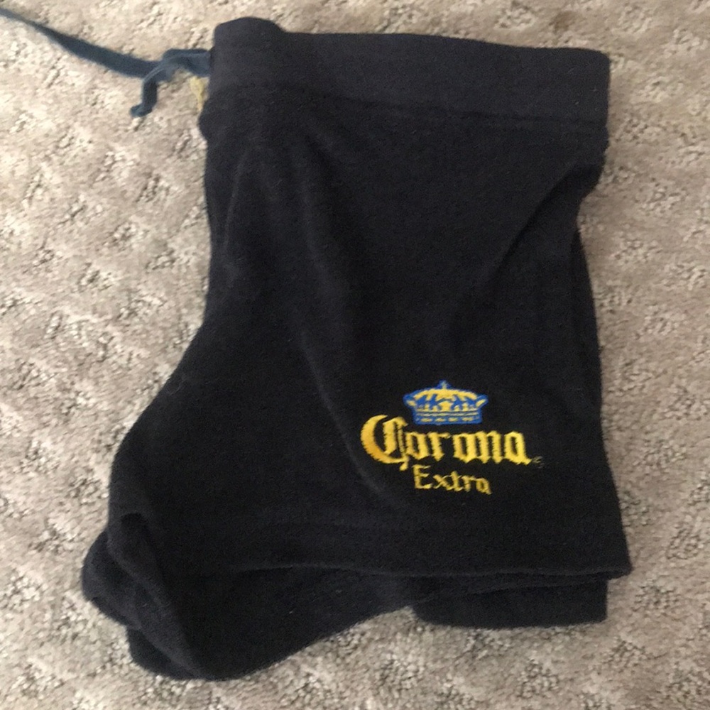 Shorts - Picture 3 of 3